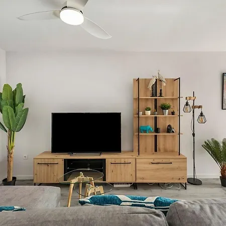 Reformed In Campello With Wifi Apartment